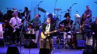 Wild Honey Orchestra- Bluebirds Over the Mountain featuring Carla Olson