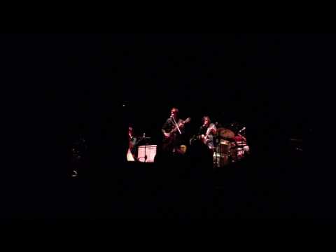 The Barr Brothers - Kisses From Chelsea (06/12/2012)
