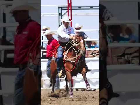 Awesome calf roping run - Strathmore Stampede 2022