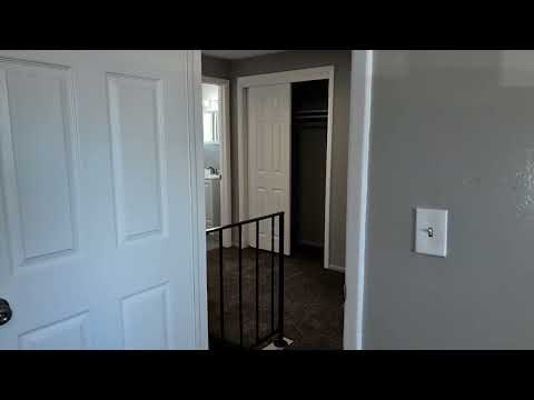 COMFORTABLE 4 BEDROOM TOWNHOME IN AURORA property video