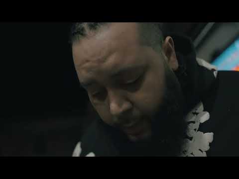 Moe Bundles-Went Legit (Gmix)