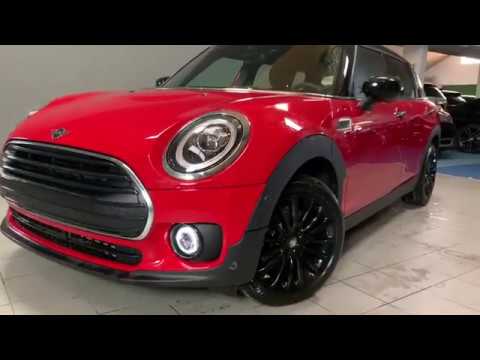MINI Clubman Cooper w kolorze Chili Red