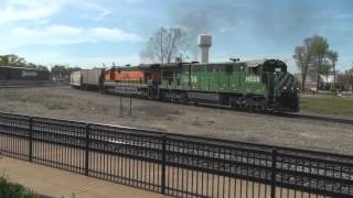 preview picture of video 'Railfanning Durand, Michigan'