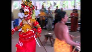 2013-12-03 Theyyam Dance, Kannur.