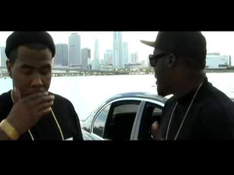 Billy Blue - Get Like Me feat. Brisco [Official Video]