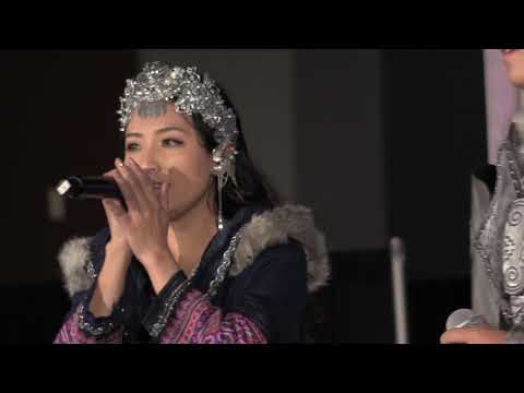 Yujin Thao & Shoua Vang  Hu Nkauj Rau Hmong Wisconsin New Year 2019