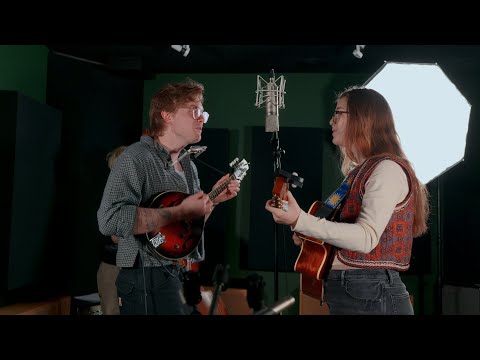 Jed and the Valentine — Resonate Band of the Month (Live Session)