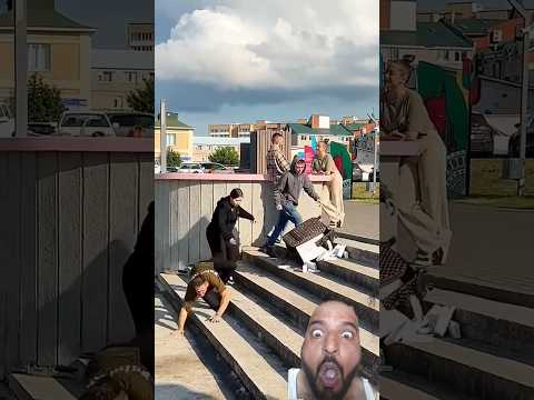 What would u react !?! 😥#unitedstates #socialexperiment #helping