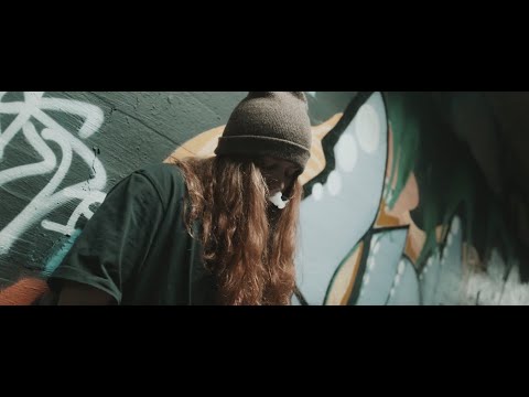 Zach Smith - Not Easy (Official Music Video)
