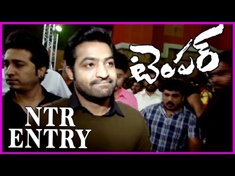 NTR Dynamic Entry @ Temper Audio Launch || Kajal Aggarwal , Puri Jagannath (HD)
