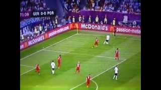 preview picture of video 'Mario Gomez scores against Portugal in Euro 2012'