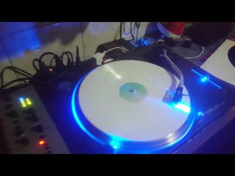 Obrotka, Petar Dundov, Chriss Ronson - Stage Wisher