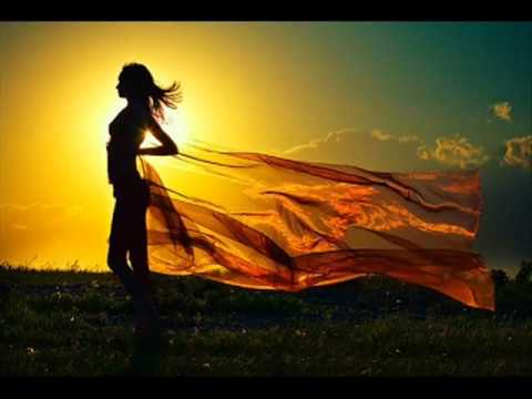 YouTube - Miss Top ft. LooLoo - Billion (by Delyno & Matias Endoor).flv