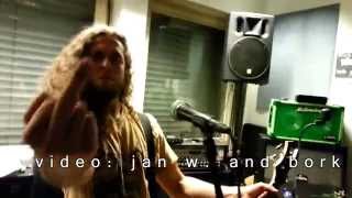 Gut Absorber – Scream Bloody Metal [official video + free song]