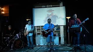 Download lagu Aido Audio - Cahayaku (Live at Musmob) mp3