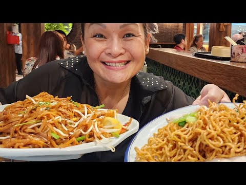Padthai, macarrão frito com frutos do mar, Mì Xào Giòn Đồ Biển, Distrito 8 Cabravale | Cuộc Sống Ở Úc