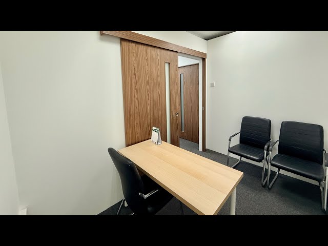 Office for Rent: Parklane Shopping Mall - Image 10