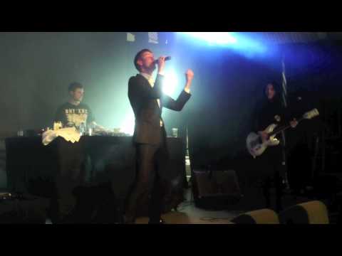Lowlands 2012 - Willy Moon Railroad Track + I Put A Spell On You (Live)