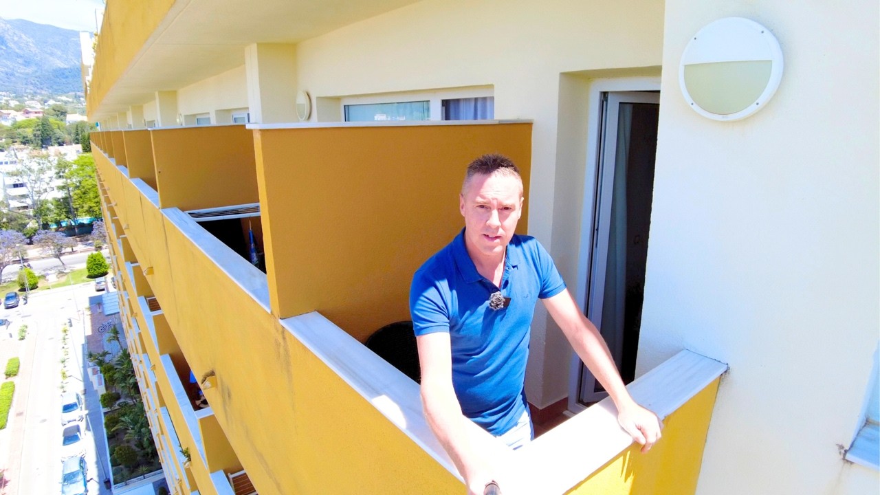 Cheap vs Expensive Hotel In Spain – This Will Surprise You!