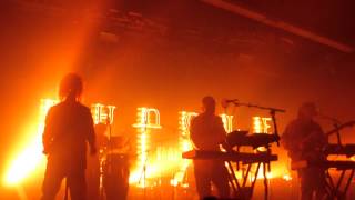 JUNGLE | Son of a gun @ Fabryka Krakow 22/3/2015