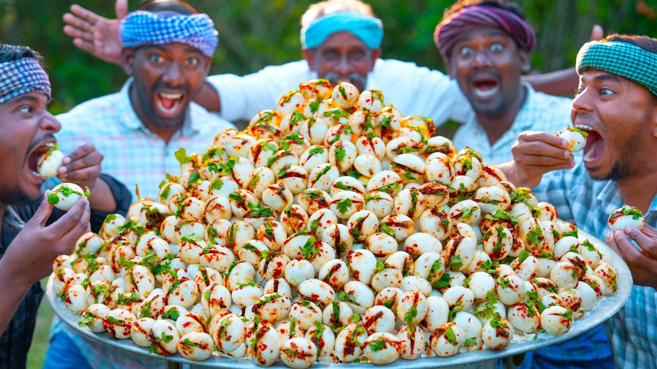 EGG BEJO | Burmese Street Food Egg Masala Recipe | Healthy Boiled Eggs Cooking in Village