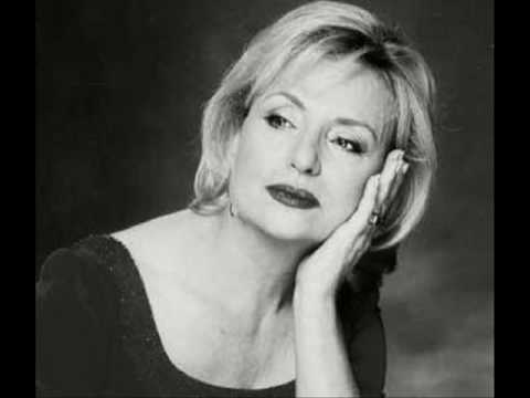 Βίκυ Μοσχολιού - ένα αστέρι πέφτει, πέφτει