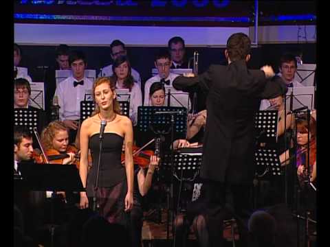 Kristina Bitenc sings: Caccini Ave Maria