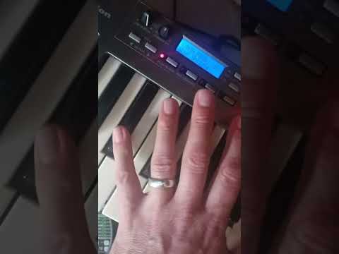 novation xiosynth demo no talking