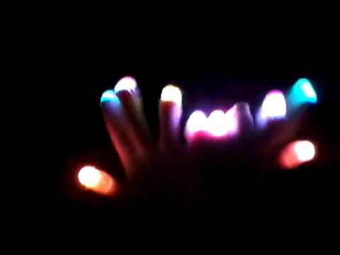 Tiesto-falling (first state) glove show by brahms