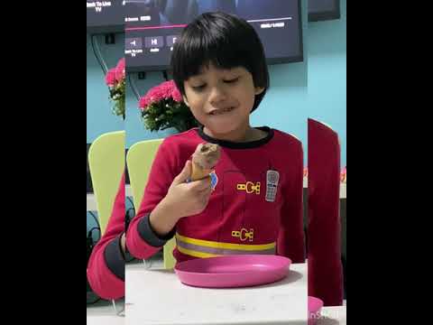 Ziyad Mukbang Ice cream!