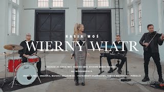 Musik-Video-Miniaturansicht zu Wierny Wiatr Songtext von Kasia Moś