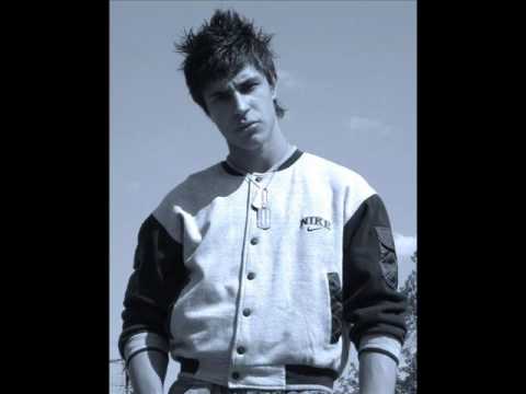 Khaus ft Grubo Istina i laz