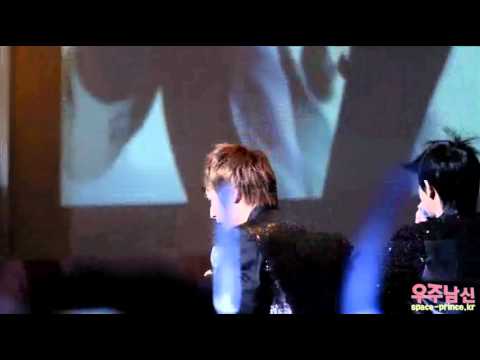 [FANCAM] 110126 DongSeob - Beautiful @ BBQ Mini-Concert #24