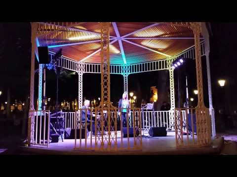 Nina Strnad Trio - A House Is Not A Home (4. glasbeni večer v paviljonu na Kongresnem trgu)