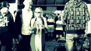 Sziget sickness. Michael andrews - goldfish