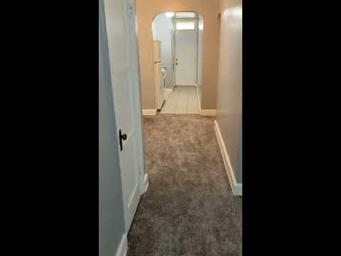 1 Bedroom/ 1 Bathroom Apartment