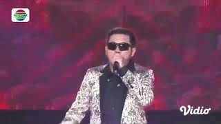 Download lagu HISTERIS semua bernyanyi bersama five minutes.. mp3