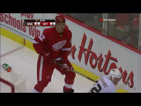 NHL REGULAR SEASON 2009-10 - Anaheim Ducks @ Detroit Red Wings