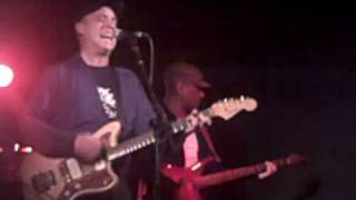 Freedy Johnston - Wichita Lineman (Jimmy Webb cover) 4/17/10