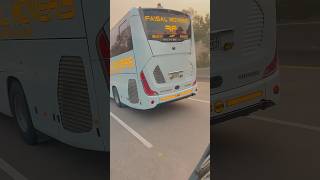Download lagu Muqabla Check Karo ! Faisal Movers High Speed Bus Race ! Like & Follow #bus #youtubeshorts #viral mp3