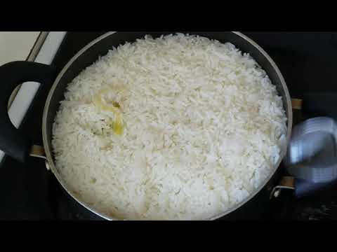 Delicious Haitian white rice ( Koman pou fè diri blan byen gou)
