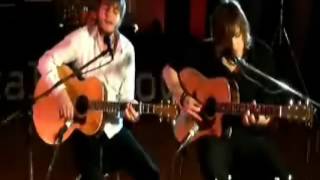 Thirteen Senses All the love in your hands on Tiscali