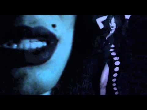 Aysha Hold - Intro Dark x Color