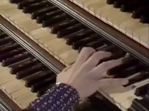 J.S.Bach - Fugue in E Flat Major BWV 552 (by Gillian Weir)