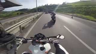 preview picture of video 'Monte Verde 28/Dec/2014 Parte 3 - Chegando em Camanducaia (60fps) KTM 990 SMR'