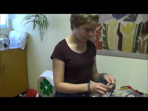 Käsivarsilla neulominen