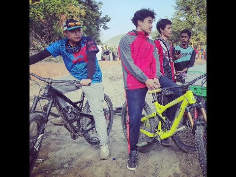 When ZUCHOBENI sings and BENNY rides downhill with Amur Falcons