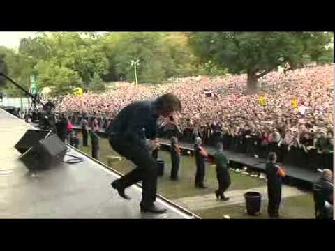 IS IT ANY WONDER (live) - KEANE