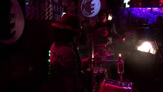 DEAD MOON LEÓN - GOING SOUTH