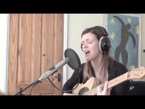 'I Can't Go Back' by Kat Eaton (Original) Live Session